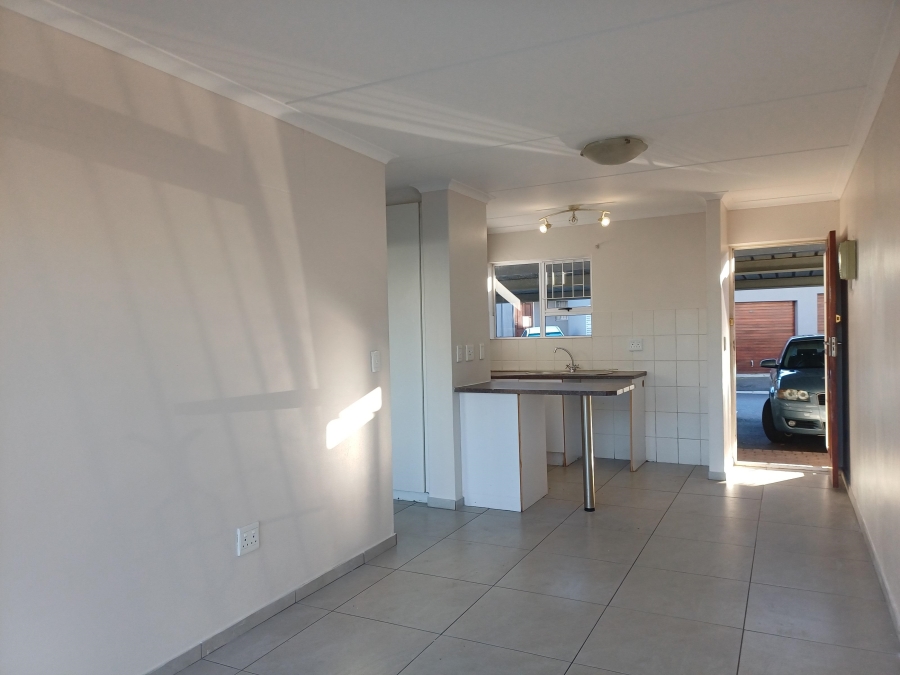 To Let 1 Bedroom Property for Rent in Sanlamhof Western Cape